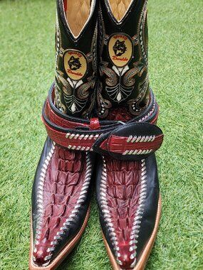 Donaldo Western Wear Black & Red Crocodile Cowboy Boots + Matching Belt Set